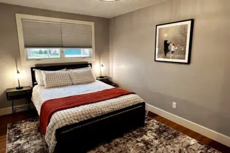 30 something New Philadelphia bedroom