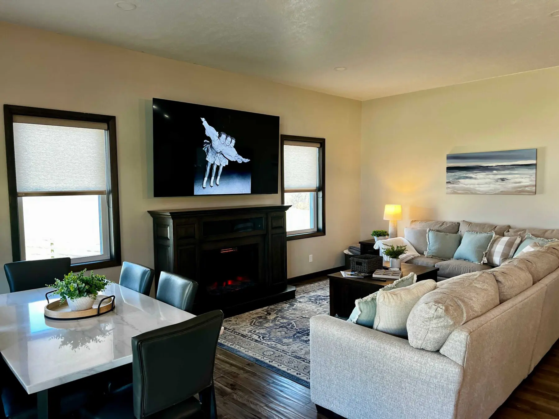 Millhart Family Lodge & Rec Center Sugarcreek Ohio Living Room