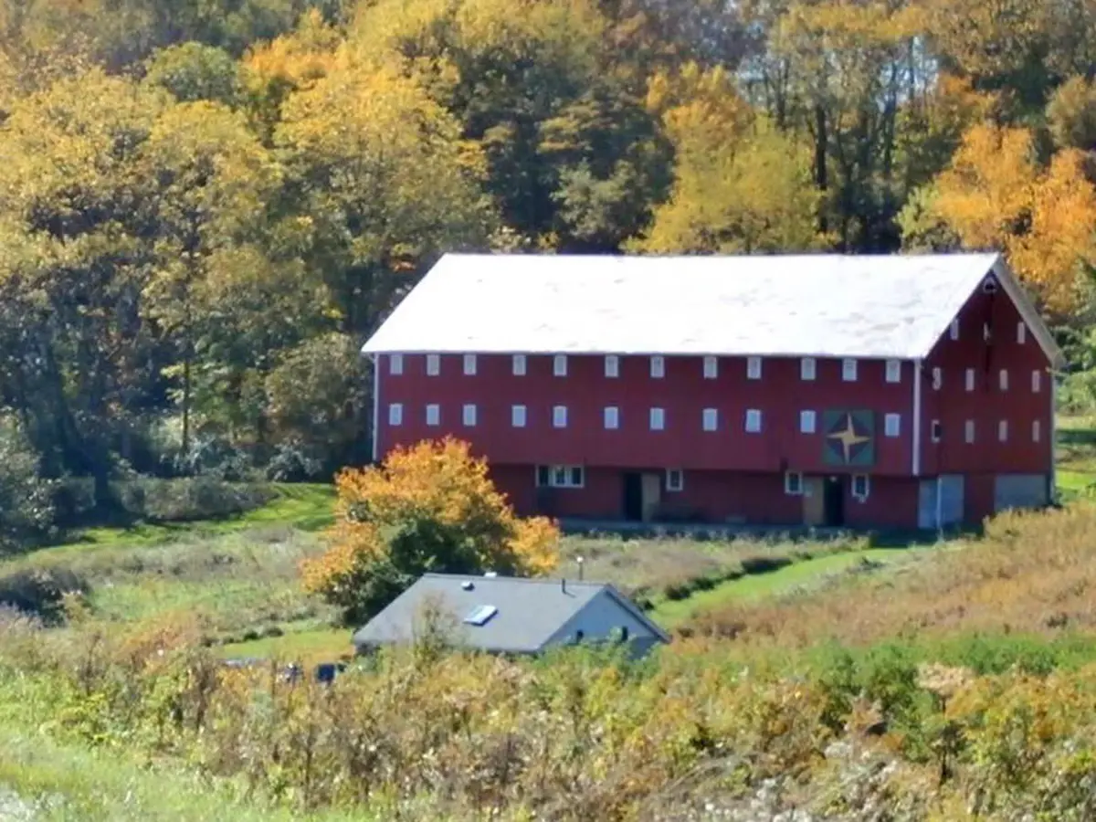 Zoar Hiking Norma Johnson Center