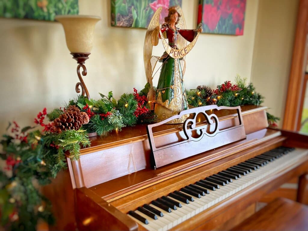 Liberty Hill Lodge piano