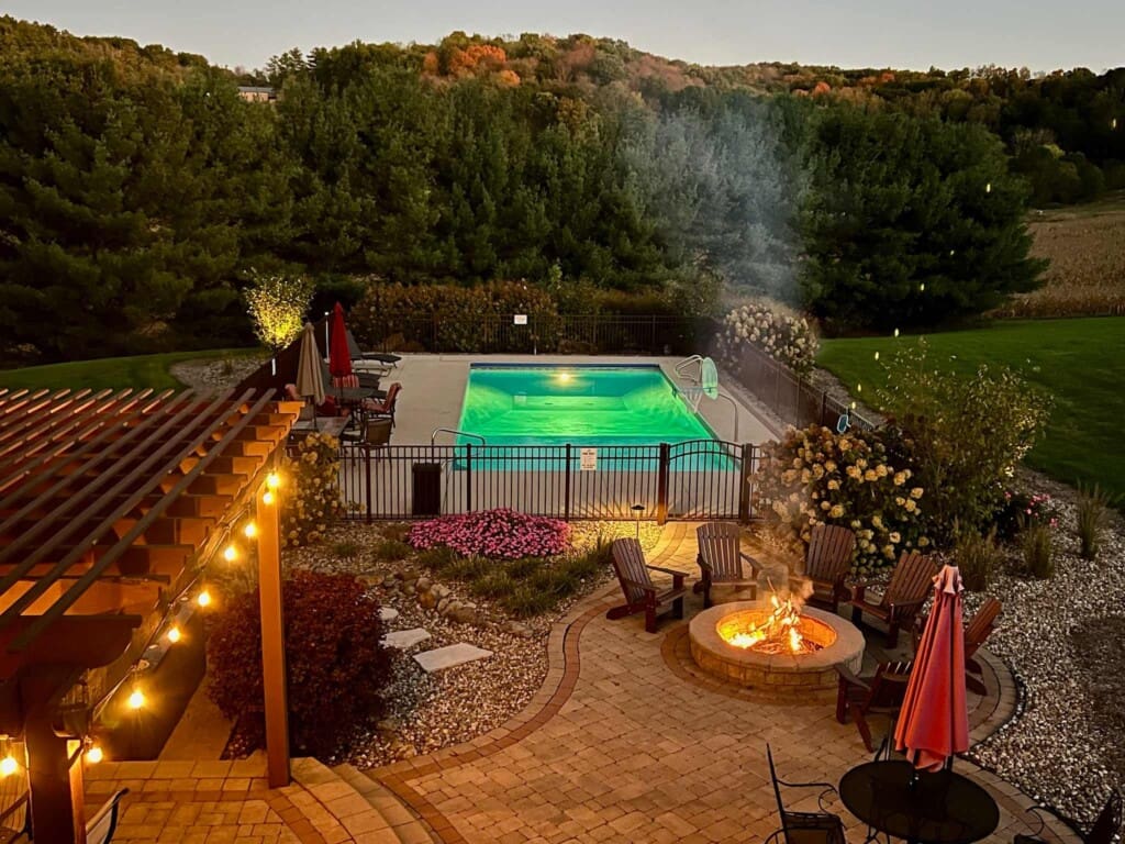 Liberty Hill Lodge Pool at night