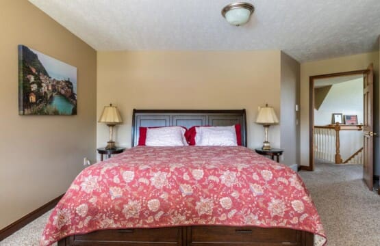 Liberty Hill Lodge Master Suite