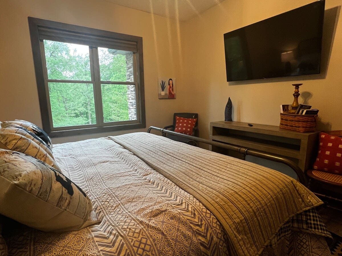 Hilton Hideaway Bedroom