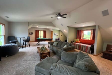 Liberty Hill Lodge Rec room