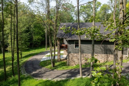 The Lodge at Hilton's Hideaway Dover Ohio